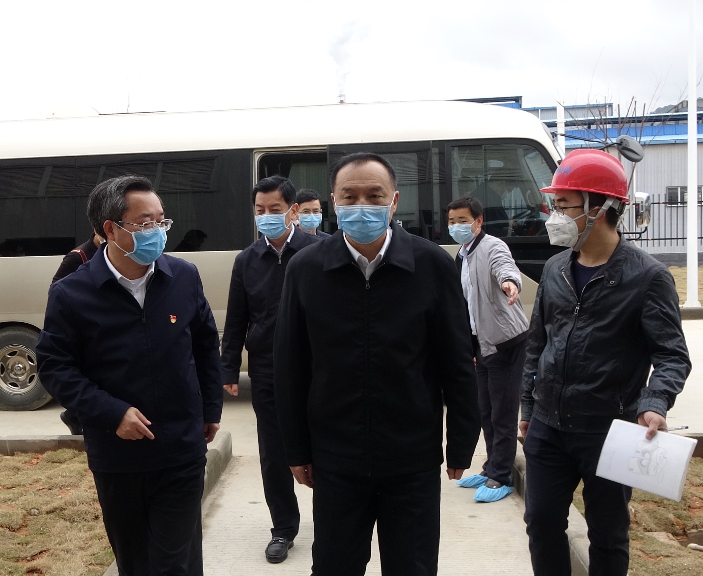 福建省政協(xié)副主席、龍巖市委書(shū)記許維澤一行蒞臨常青新能源調研